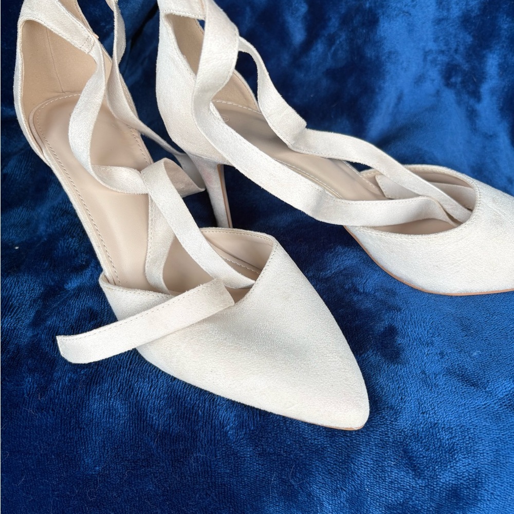 Elegant Cream Women's Heels